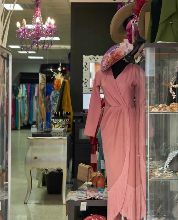 vestidos y complementos de fiesta